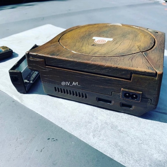 Custom Wooden Sega Dreamcast - Picture 9 of 10